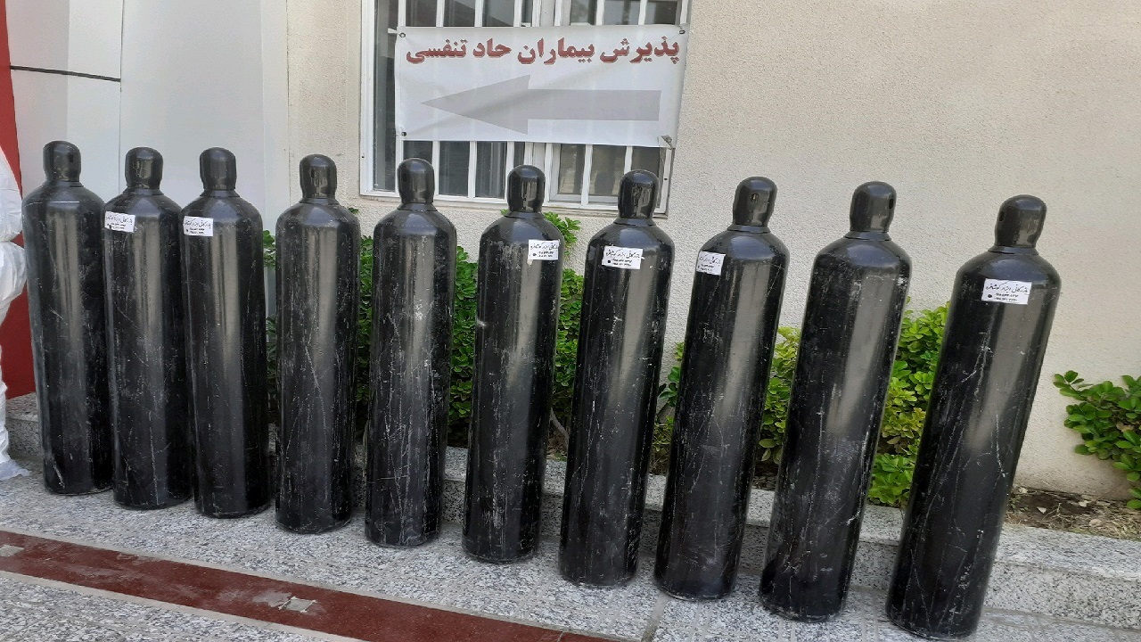 اهدای ۱۰ کپسول اکسیژن ساز به بیمارستان ولیعصر بیرجند اهدای ۱۰ کپسول اکسیژن ساز به بیمارستان ولیعصر بیرجند