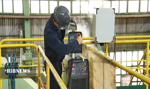 ایران زادگاه ربات جوشکار/ دستی آهنین پرچم ایران را بالا برد ایران زادگاه ربات جوشکار/ دستی آهنین پرچم ایران را بالا برد