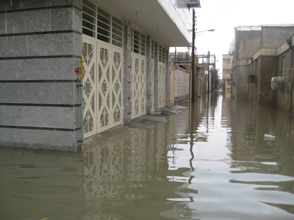 آجرهای مهربانی به صف برای احداث خانه های آب دیده