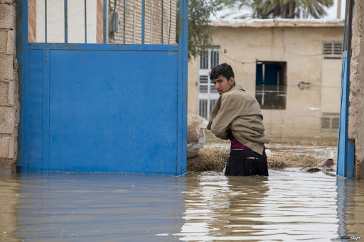 آجرهای مهربانی به صف برای احداث خانه های آب دیده