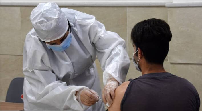 آغاز واکسیناسیون آتش نشانان شهر شیراز آغاز واکسیناسیون آتش نشانان شهر شیراز