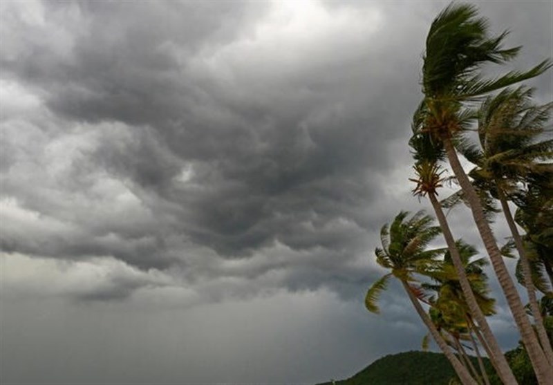 وزش باد نسبتاً شدید در یزد وزش باد نسبتاً شدید در یزد