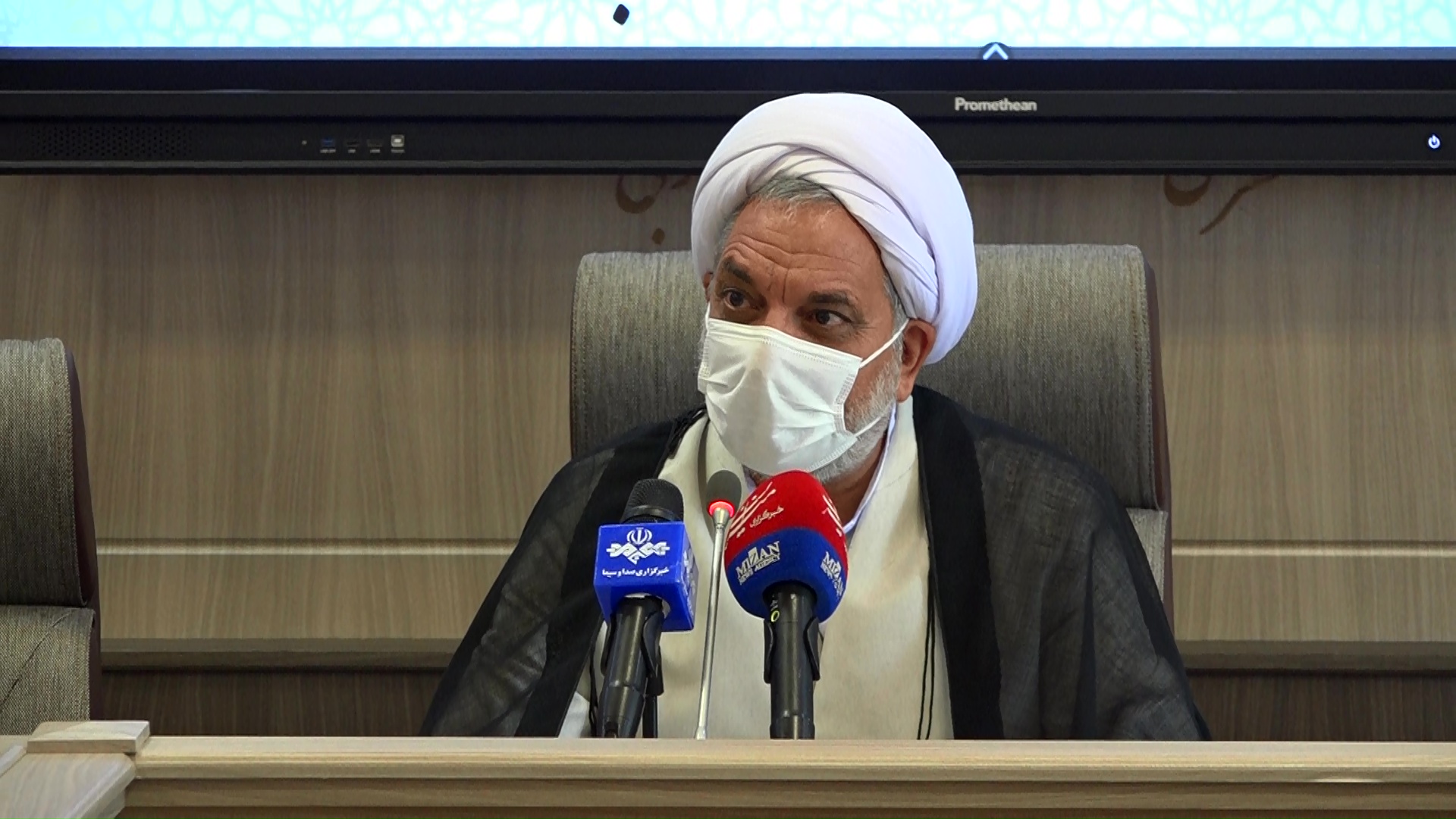 رئیس کل دادگستری: باید از خروج مرغ از استان جلوگیری شود رئیس کل دادگستری: باید از خروج مرغ از استان جلوگیری شود