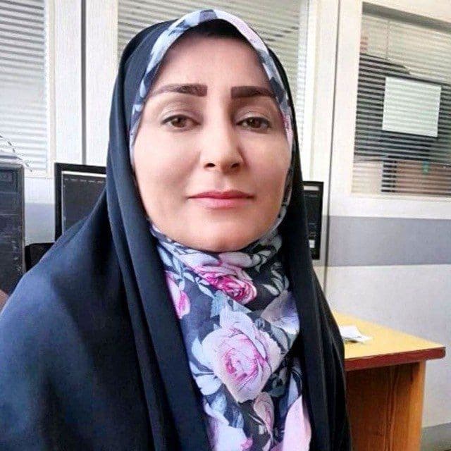 مراقب این آب و نیلوفرهایش باشیم مراقب این آب و نیلوفرهایش باشیم