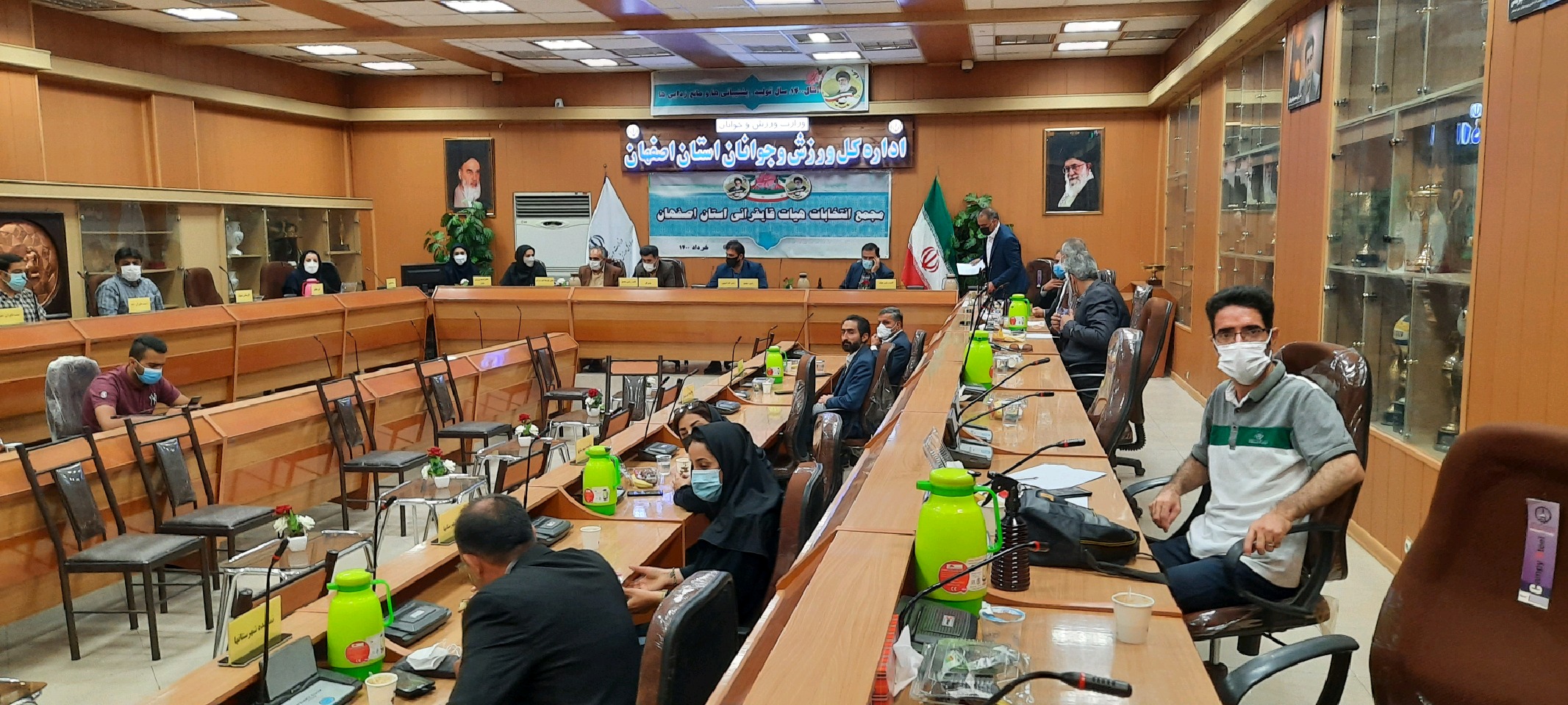 قایقرانی اصفهان نباید معطل زایندهرود بماند قایقرانی اصفهان نباید معطل زایندهرود بماند