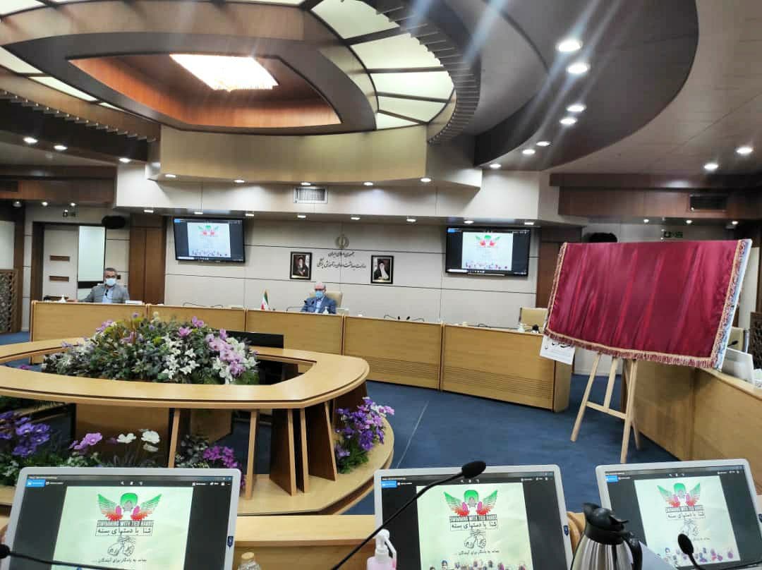 هیچ بیماری در دوران کرونا و تحریم پشت در بیمارستان‌ها نماند