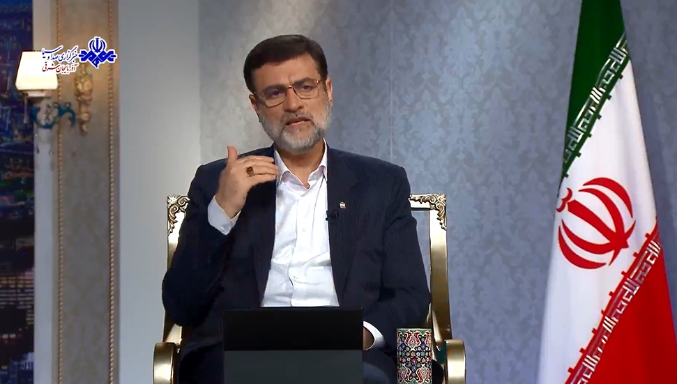 قاضی زاده هاشمی: لزوم تغییر روش اداره کشور