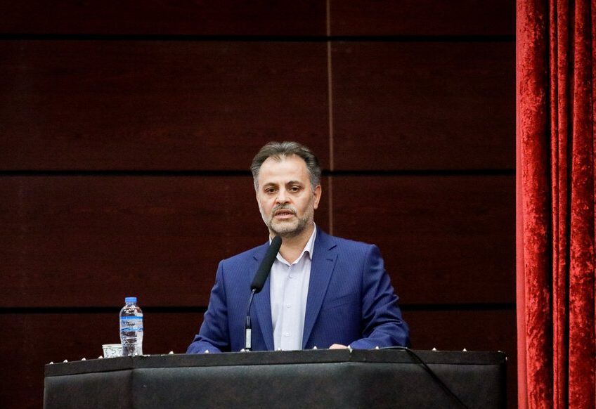 مراجعه کنندگان به پزشکی قانونی می‌توانند از شش طریق شکایات خود را اعلام نمایند