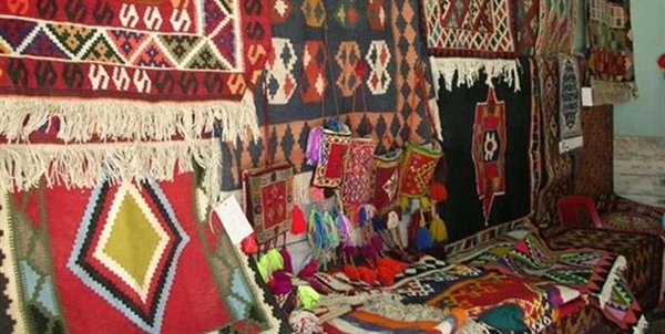 جشنواره صنایع‌دستی در خاوران