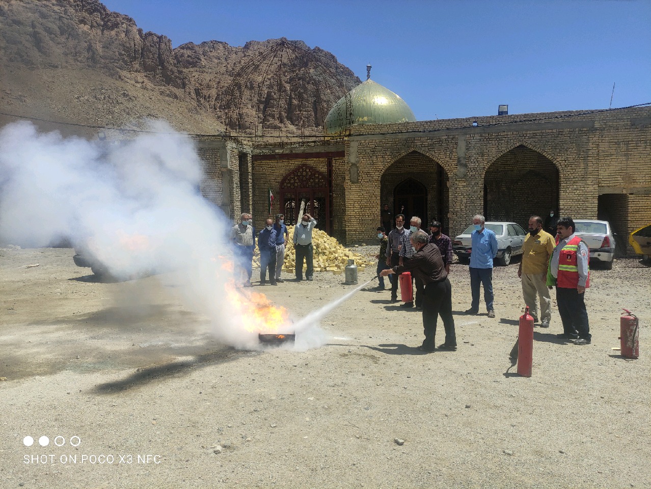 برگزاری کلاس آموزشی اطفای حریق در بنادک سادات