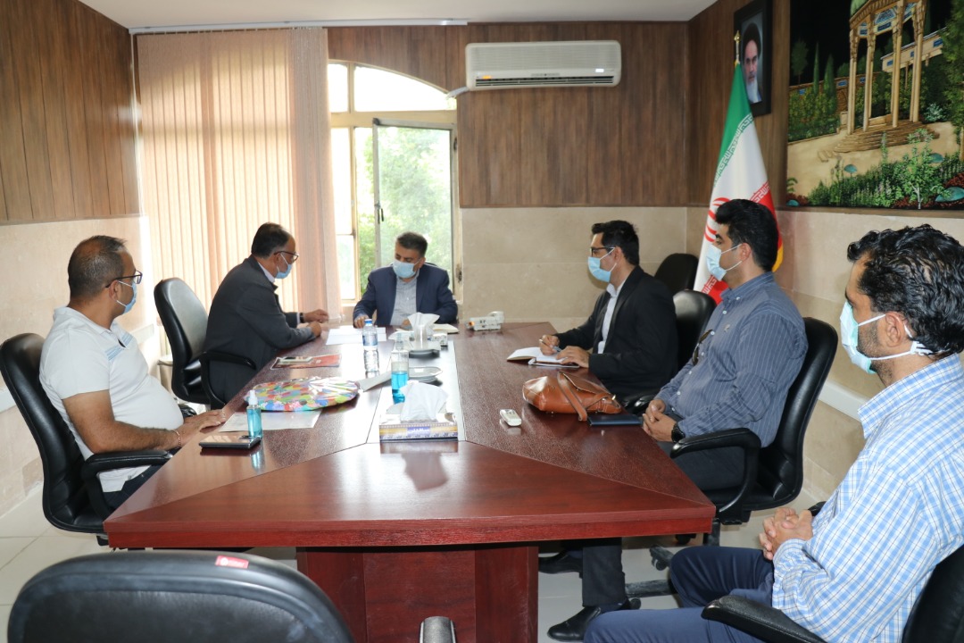 فارس پیشتاز در ساماندهی پلاکگذاری خودروهای کلاسیک فارس پیشتاز در ساماندهی پلاکگذاری خودروهای کلاسیک