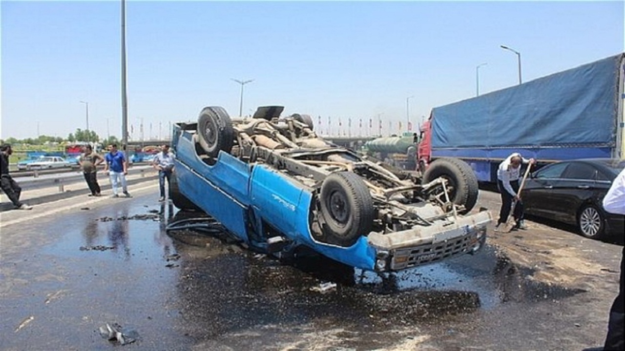 وقوع سانحه رانندگی ۸ قربانی و مصدوم بر جای گذاشت وقوع سانحه رانندگی ۸ قربانی و مصدوم بر جای گذاشت