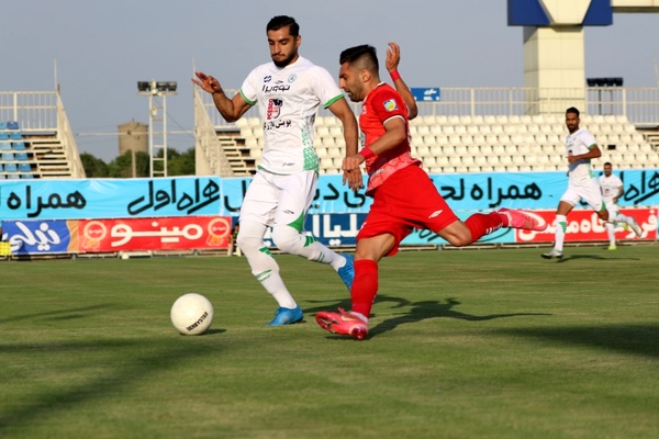 ذوب آهن می تواند بماند، البته اگر قدرِ فرصت بداند