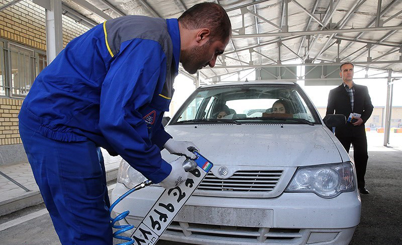 مراکز شماره گذاری و آموزشگاه‌های رانندگی در شهر‌های قرمز تعطیل شد