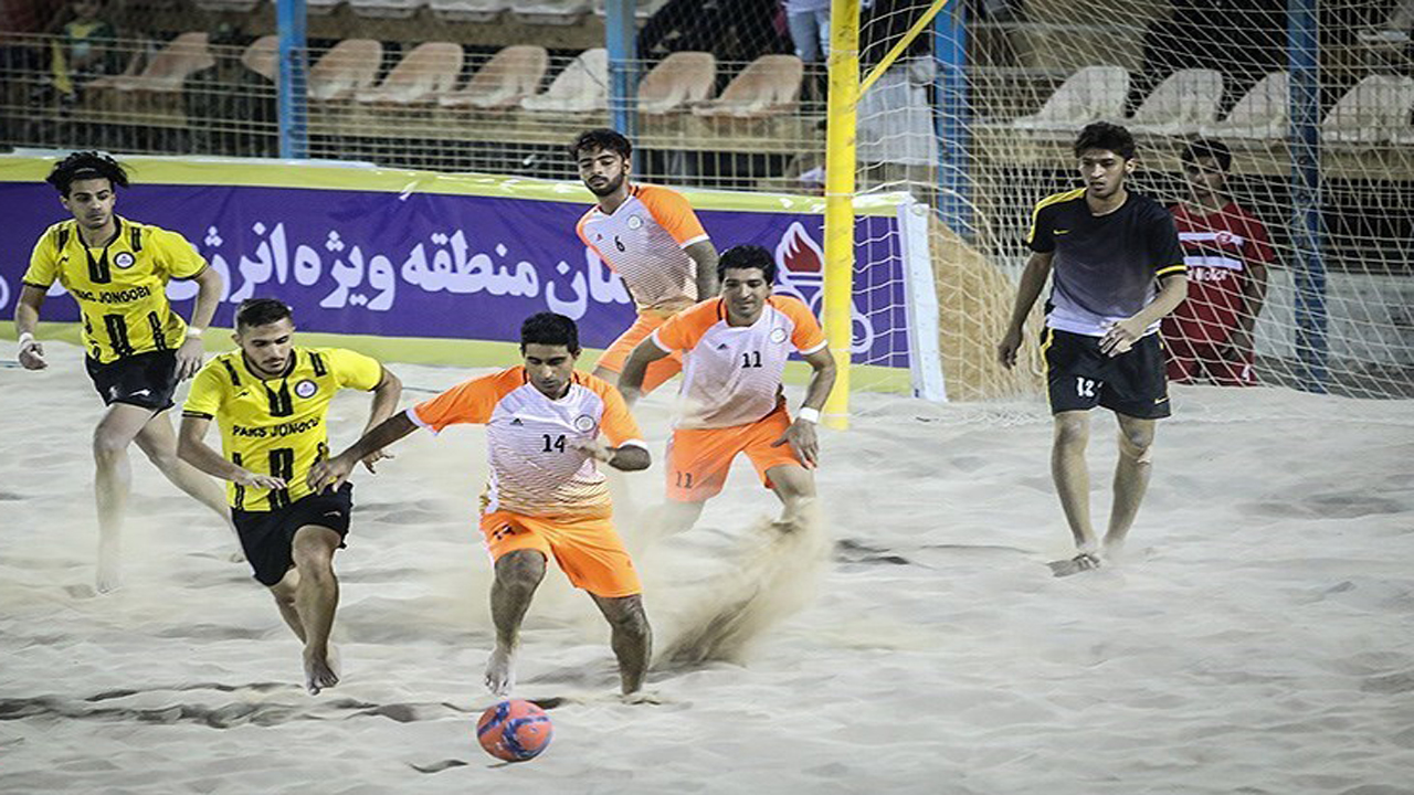 شکست ساحلی بازان شهرداری در لیگ برتر فوتبال ساحلی کشور شکست ساحلی بازان شهرداری در لیگ برتر فوتبال ساحلی کشور