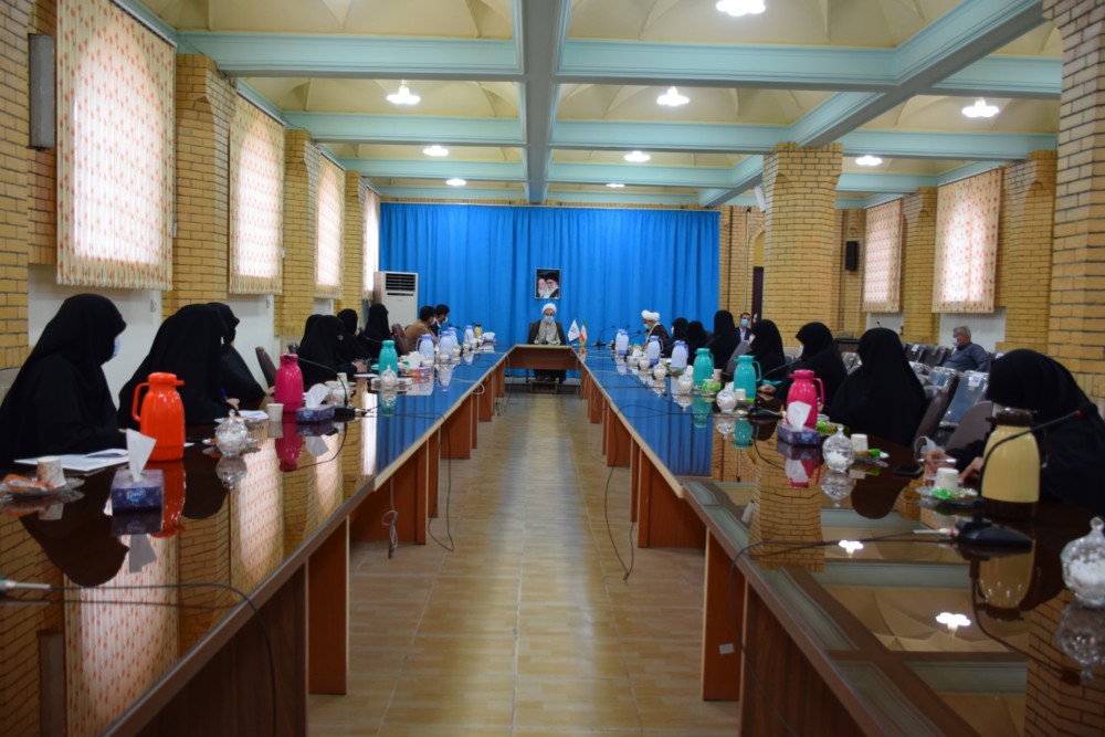 ضرورت تربیت نیرو متناسب با نیاز جامعه در حوزه‌های علمیه