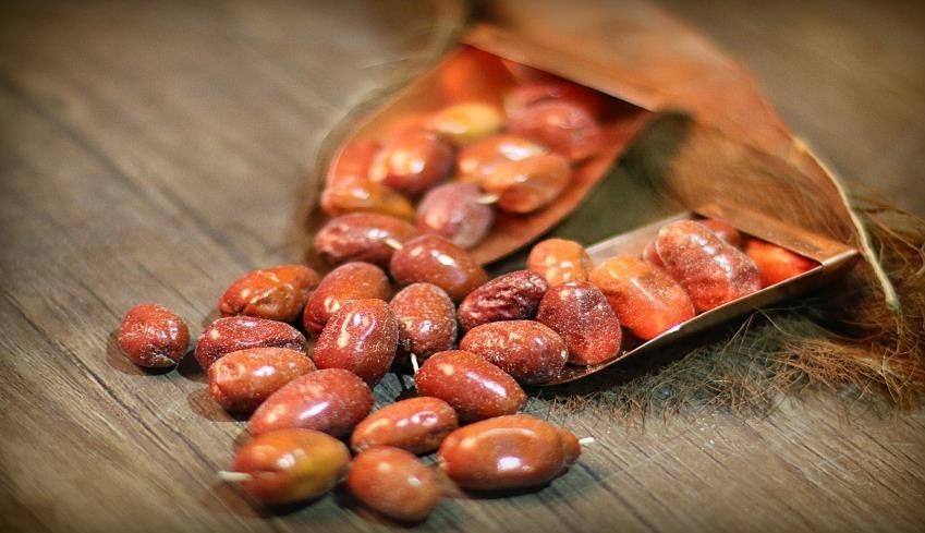 خواص پودر سنجد با شیر