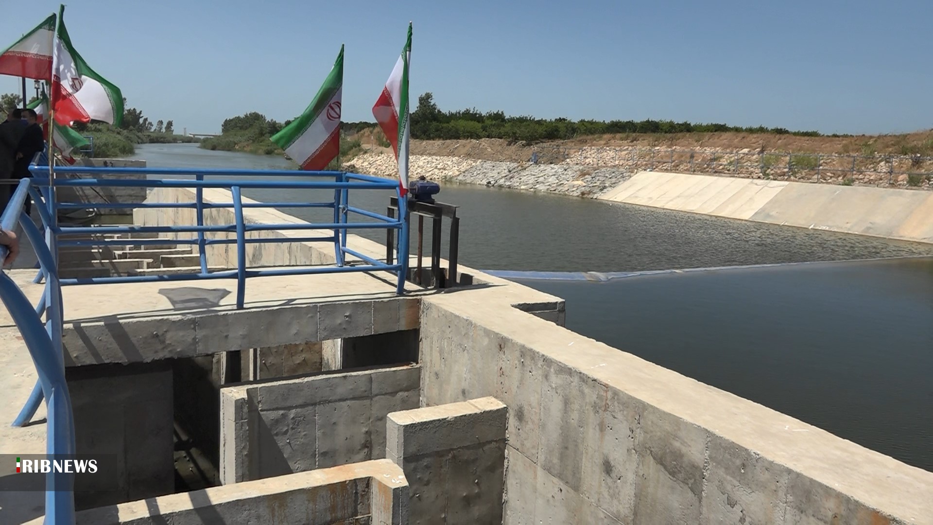 افتتاح هشتمین سد لاستیکی فرح آباد در فرح آباد ساری افتتاح هشتمین سد لاستیکی فرح آباد در فرح آباد ساری