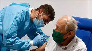 آغاز ثبت نام افراد ۶۵سال به بالا برای واکسیناسیون کرونا؛ تزریق ۱۰۰هزار و ۴۶۵دُز تاکنون در گلستان