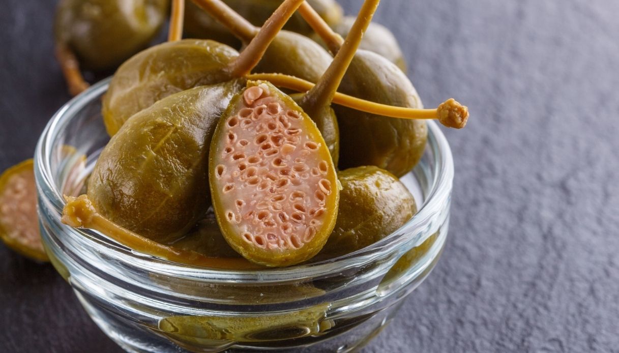 خواص درمانی گیاه کاپاریس یا لَگجی