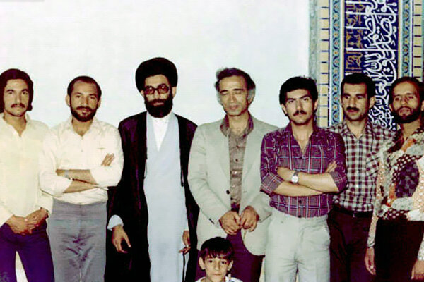 پایگاه‌های مبارزه حضرت آیت‌الله خامنه‌ای کجا بودند؟