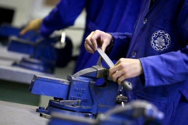 اشتغالزایی برای ۱۶۵ نفر با آموزشهای فنی و حرفهای در استان اشتغالزایی برای ۱۶۵ نفر با آموزشهای فنی و حرفهای در استان