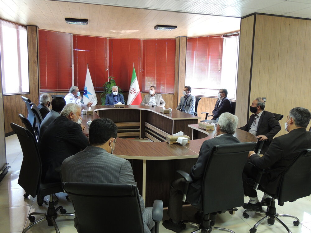 تفاهم‌نامه پژوهشی دانشگاه آزاد اسلامی و اتاق اصناف شهرضا