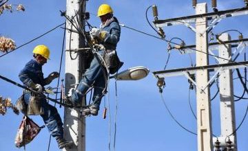 کاهش نیمی از مصرف برق ادارات اهواز با اجرای طرح فراگیر