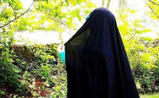 چادر ایرانی در مدار خودکفایی/ هر بانوی مسلمان یک سنگر سیاه