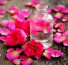 از خواص بی نظیر گلاب چقدر می دانید ؟