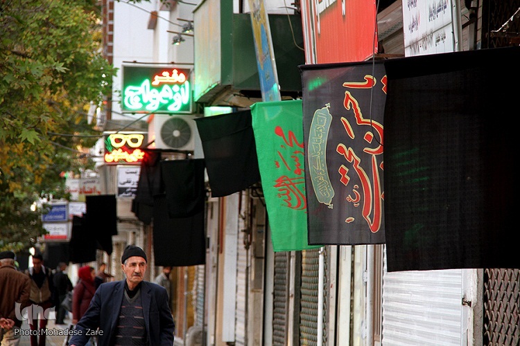 پویش هر خانه یک پرچم در دهلران