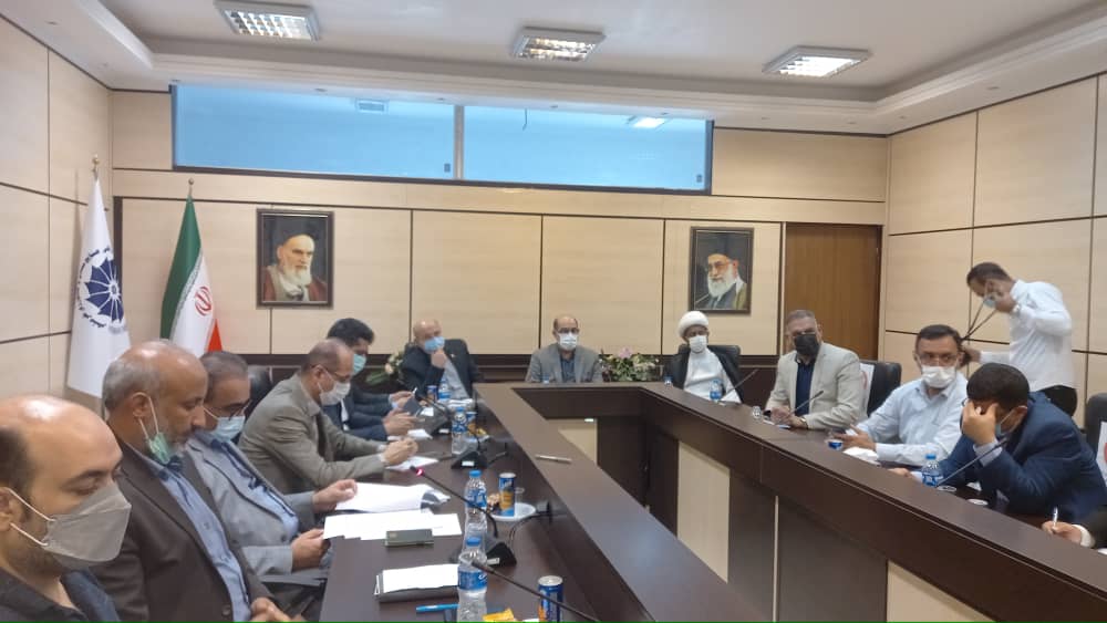 اختصاص سوخت یارانهای به لنج داران کالاهای ته لنجی اختصاص سوخت یارانهای به لنج داران کالاهای ته لنجی