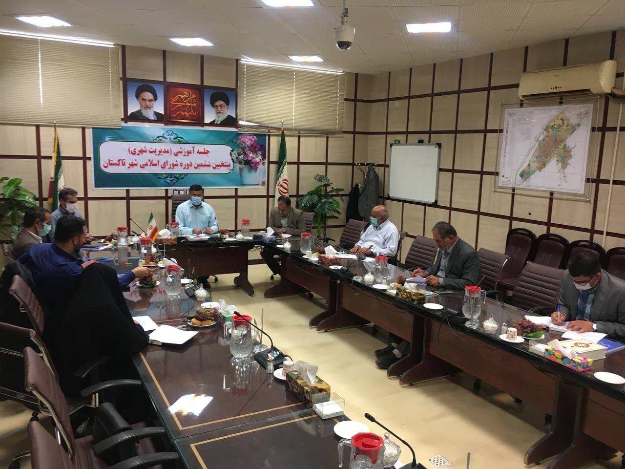 لزوم دوری از اعمال سلایق و مناقشات سیاسی در مدیریت شهری