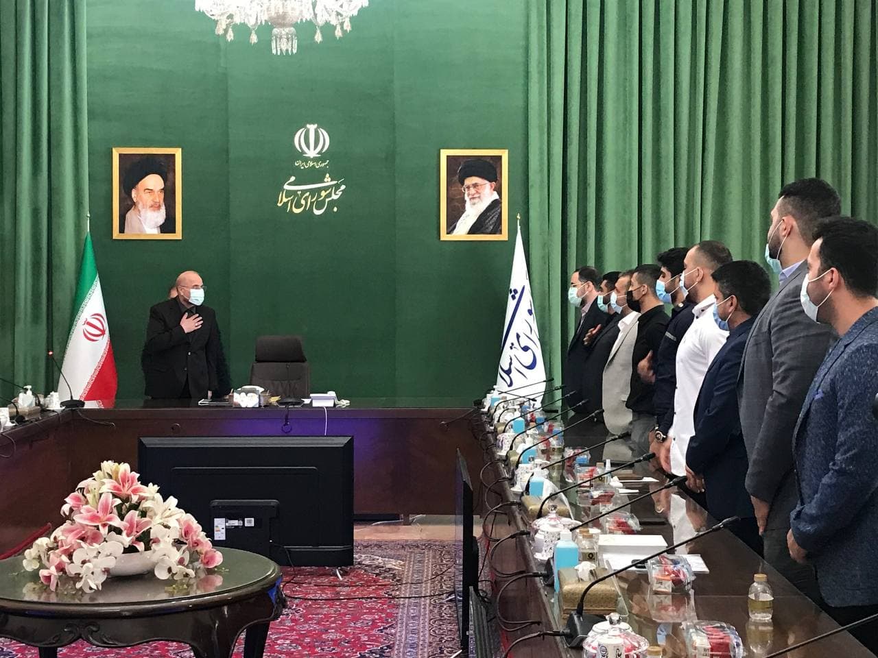 آغاز مراسم تقدیر از مدال آوران المپیک در مجلس آغاز مراسم تقدیر از مدال آوران المپیک در مجلس