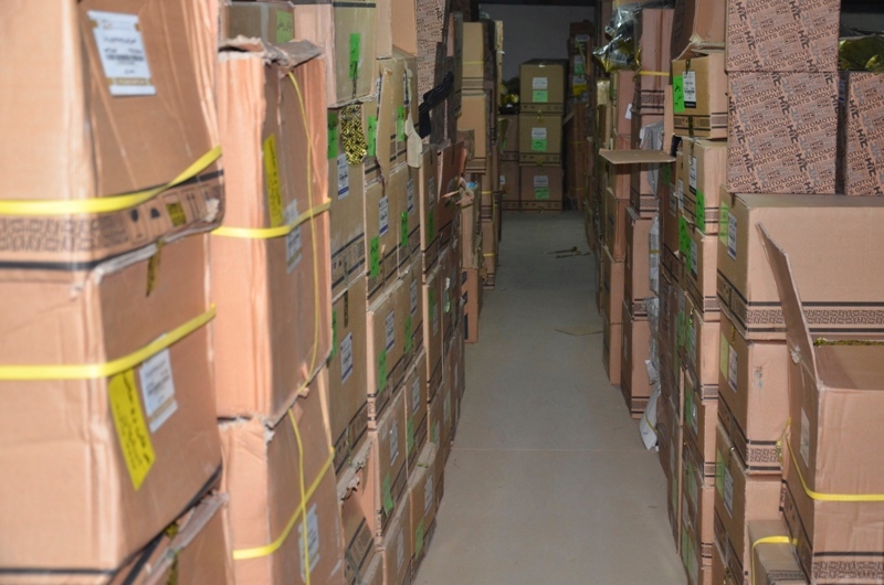 کشف انبار دپوی کالاهای خارجی قاچاق دراصفهان کشف انبار دپوی کالاهای خارجی قاچاق دراصفهان