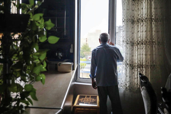 از بیمار کرونایی حمایت روانی کنیم