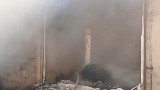 آتش گرفتن یک کارگاه چوب بری در رشت