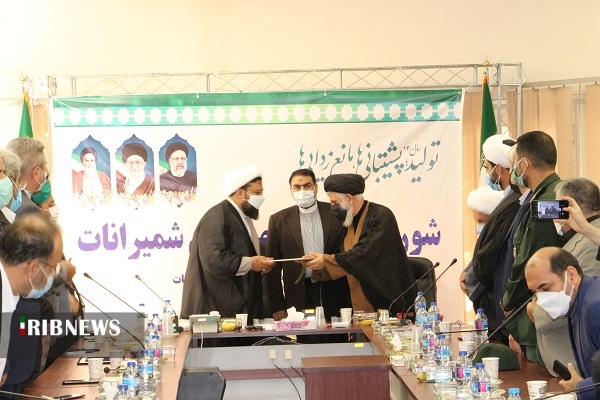 ساداتی: نماز جمعه کانون وحدت آفرین امت اسلامی است ساداتی: نماز جمعه کانون وحدت آفرین امت اسلامی است