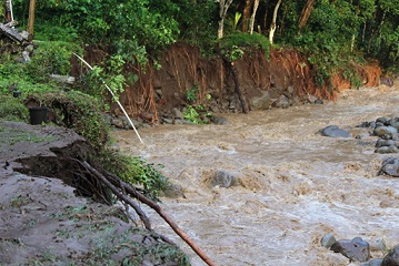 خاک ؛ ثروتی که فرسایش ، به یغما می بَرد