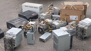 کشف ۶ دستگاه ماینر قاچاق در شوش کشف ۶ دستگاه ماینر قاچاق در شوش