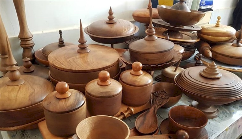 هنر خراطی خوزستان ؛ نقش و نگارهایی حک شده بر چوب