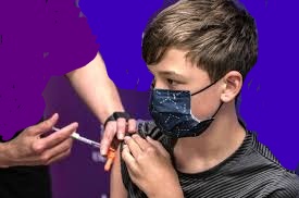 واکسیناسیون دانش‌آموزان بالای ۱۷ سال در خراسان رضوی
