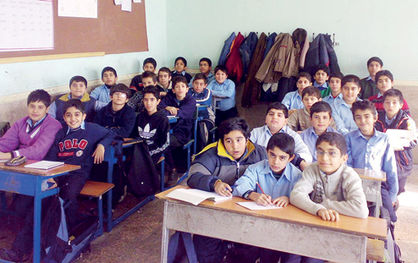 کمبود فضای آموزشی در خلخال