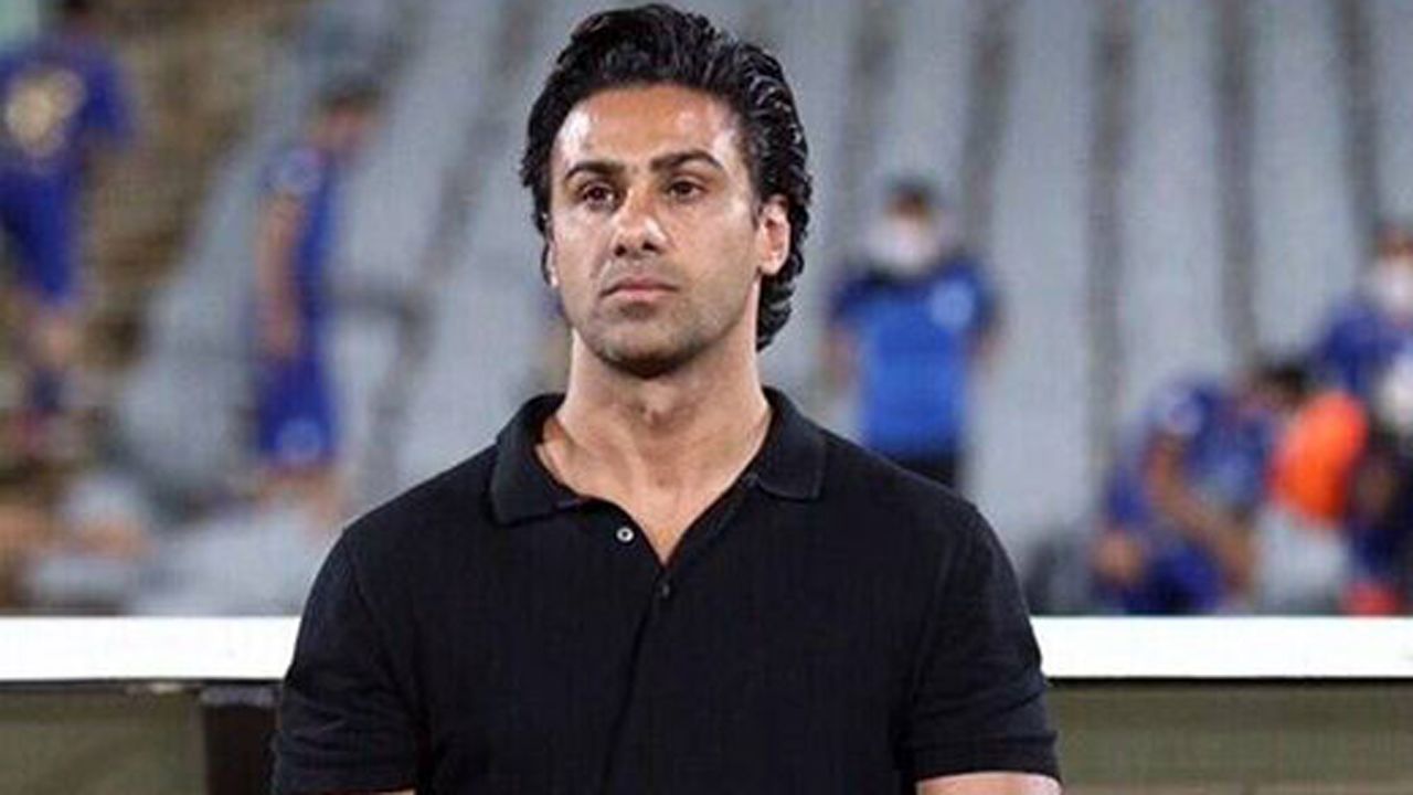 مدیرعامل سابق به کمک استقلال آمد