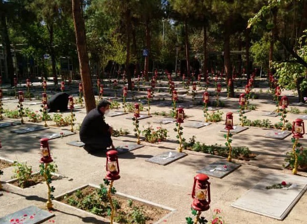 تجدید میثاق رییس سازمان سینمایی با آرمانهای شهیدان تجدید میثاق رییس سازمان سینمایی با آرمانهای شهیدان