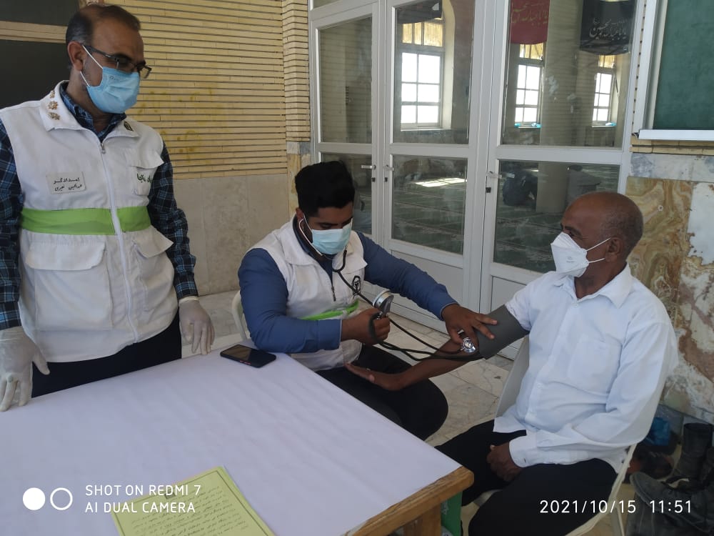 معاینه رایگان نمازگزاران مینابی معاینه رایگان نمازگزاران مینابی