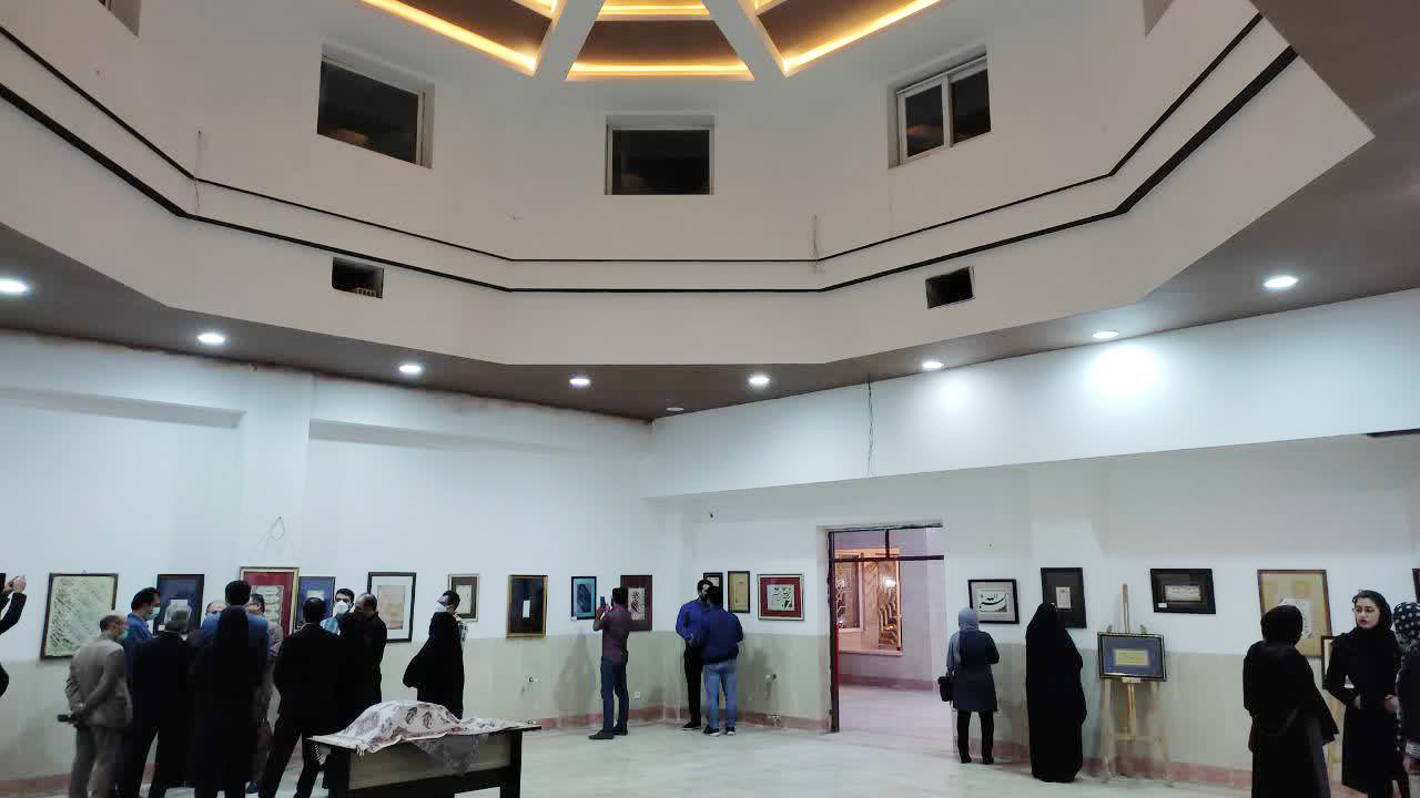 گشایش نمایشگاه خوشنویسی مهر نی در آران و بیدگل گشایش نمایشگاه خوشنویسی مهر نی در آران و بیدگل