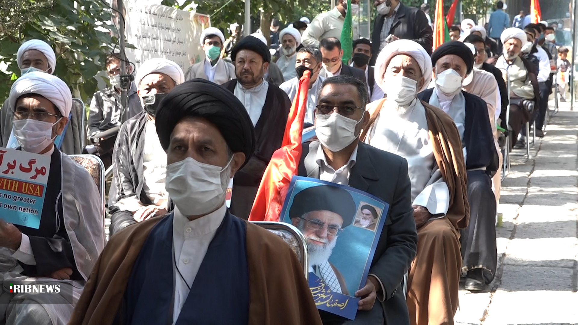 اجتماع حوزویان اصفهانی در محکومیت کشتار مردم افغانستان