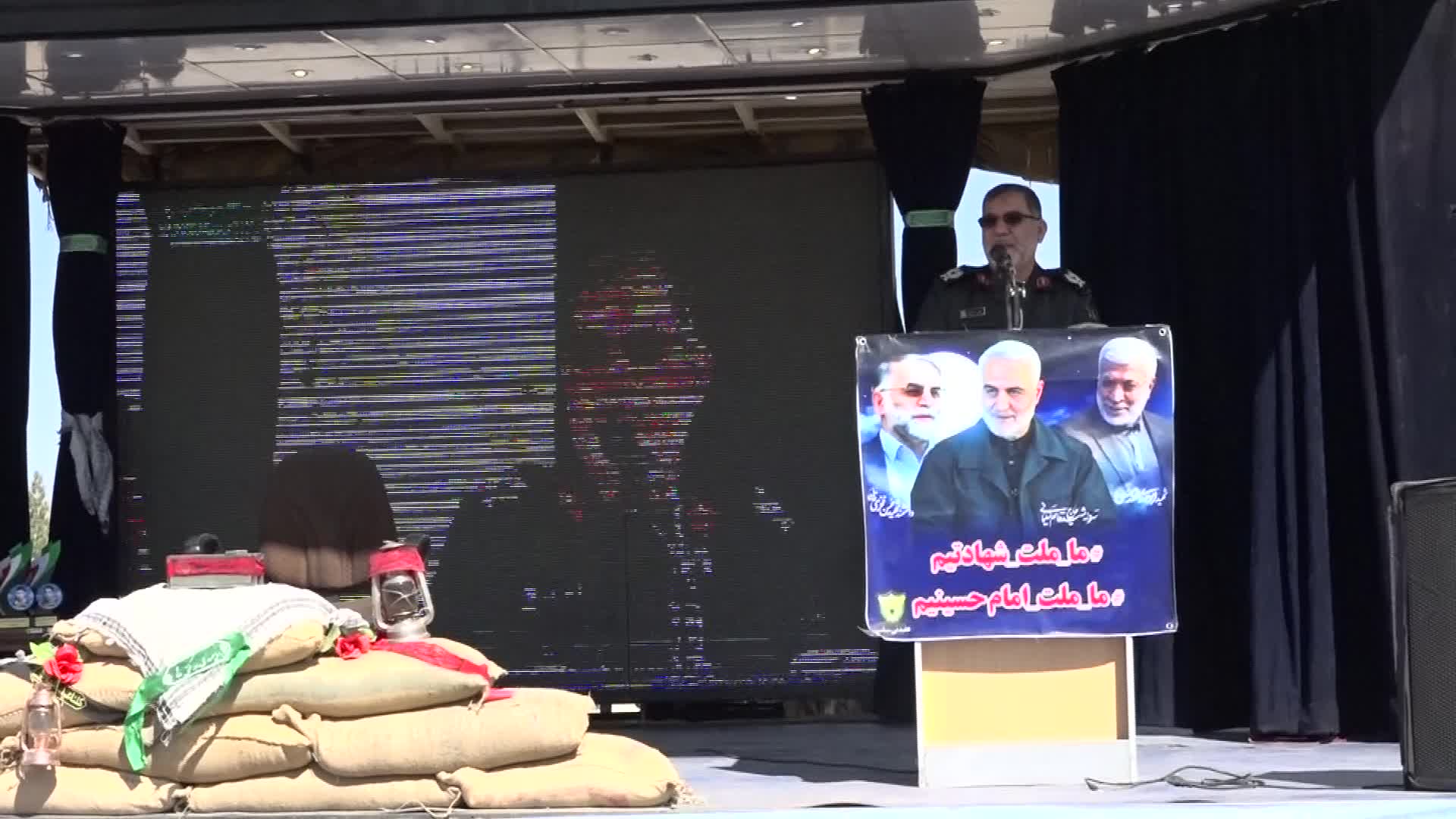 برگزاری یادواره شهدای بخش گزیک شهرستان درمیان برگزاری یادواره شهدای بخش گزیک شهرستان درمیان