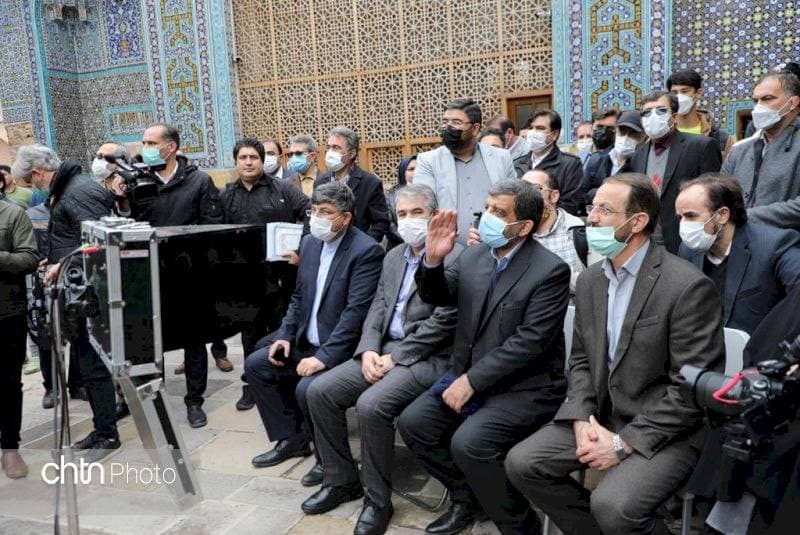 بازدید ضرغامی از تصویربرداری مجموعه تلویزیونی «ایران ۹۱»